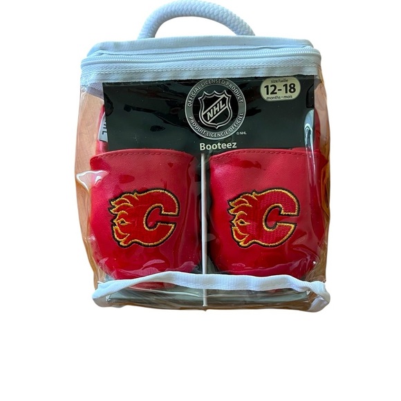 NHL Calgary Flames Baby Booties | Red Faux Leather Slip-On 12–18 Months NWT - Picture 1 of 7